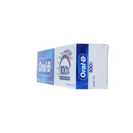Creme Dental Oral-B 100% Com Flúor Menta Refrescante 70g 
  360-7