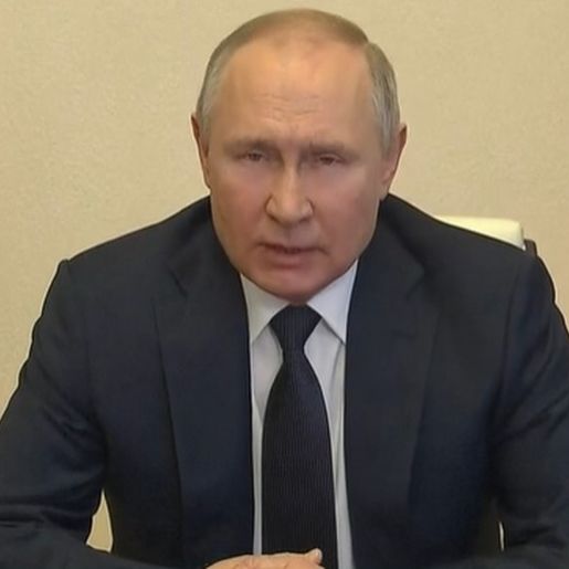 'A operação especial ocorre como esperado', diz Putin
