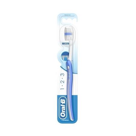 Escova Dental Oral-B Classic 1 2 3