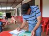 Administração de Palma Sola entrega 96 matrículas de imóveis