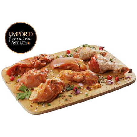 FRANGO TEMPERADO À PASSARINHO KG