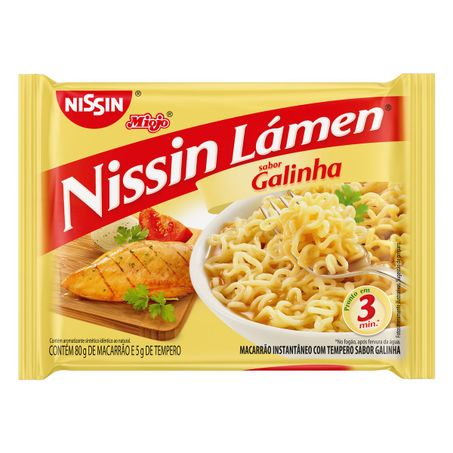 Macarrão instantâneo lámen galinha nissin miojo