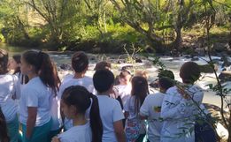 Alunos do CEMEG realizam visita de estudos à nascente do Rio Cedro