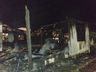 Residência é destruída pelo fogo em São Lourenço do Oeste