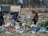 Tesouro em dólares é encontrado enterrado em lixão na Argentina