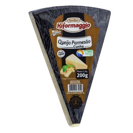 Queijo Parmesão Kiformaggio Capa Preta 200g 
 