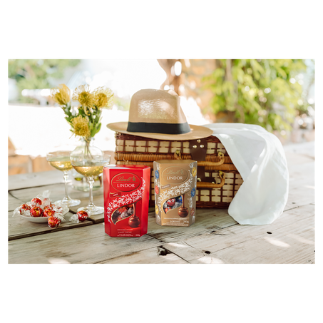 Chocolate Suíço ao Leite Recheio Cremoso Lindt Lindor Caixa 200g 360-3