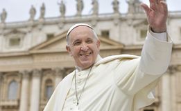 Papa diz que a Igreja deve ser aberta a LGBTQIA+, mas que há regras