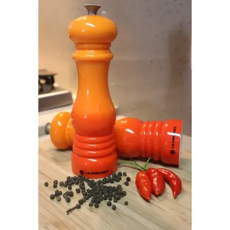 Le Creuset Moedor De Pimenta Laranja 360-2