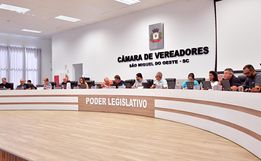 Vereadores aprovam reajuste salarial para servidores e agentes políticos de SMO