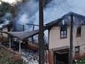 Residência fica destruída pelo fogo em Quilombo 