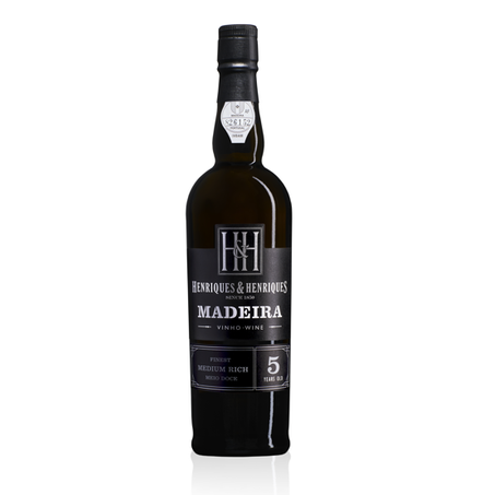 Vinho medium rich 5 anos henriques e henriques 500ml