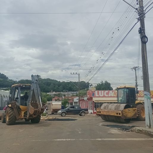 Prefeitura de Anchieta adquire 40 toneladas de asfalto 