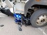Colisão entre moto e caminhão deixa homem ferido em Itapiranga