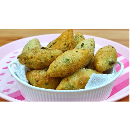 LANCHE BOLINHO DE AIPIM FERREIRA UN FRANGO