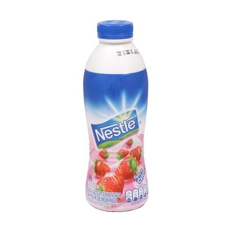 Iogurte Bebida Láctea Nestlé Morango Garrafa 900G