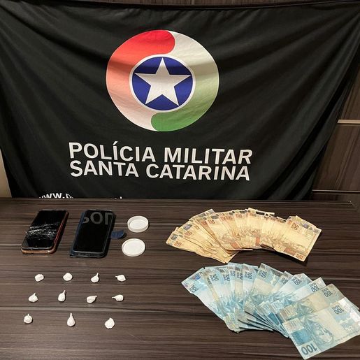 Dono de bar é preso por venda de drogas em município da região