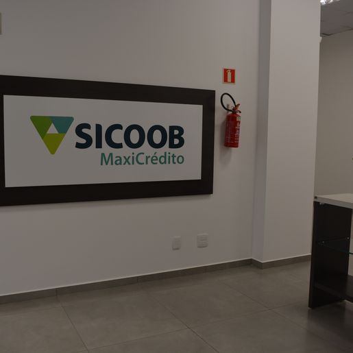 VÍDEO: Sicoob MaxiCrédito de Campo Erê atende em novo endereço 