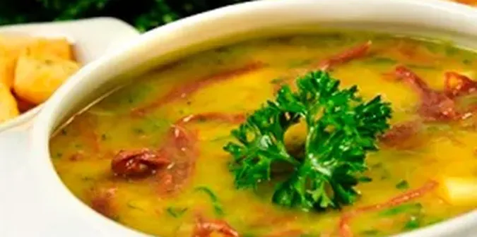 caldo-verde-com-mandioca