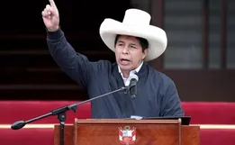 Ex-presidente do Peru é levado para base policial após tentativa de golpe