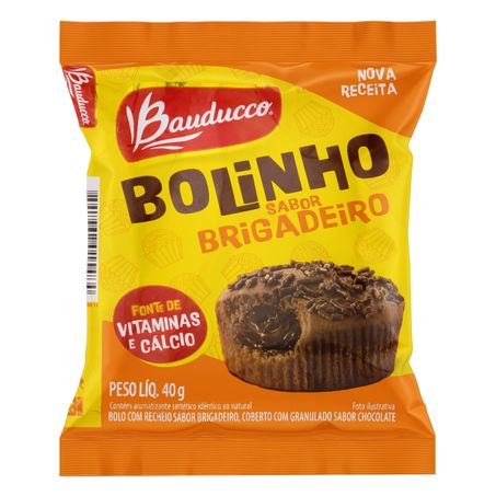 BOLINHO RECHEIO BRIGADEIRO COBERTURA CONFEITOS BAUDUCCO