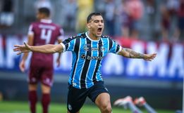 Grêmio faz 2 a 1 no Caxias e vence o jogo de ida pela semifinal do Gauchão