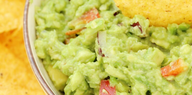 guacamole-com-tortillas